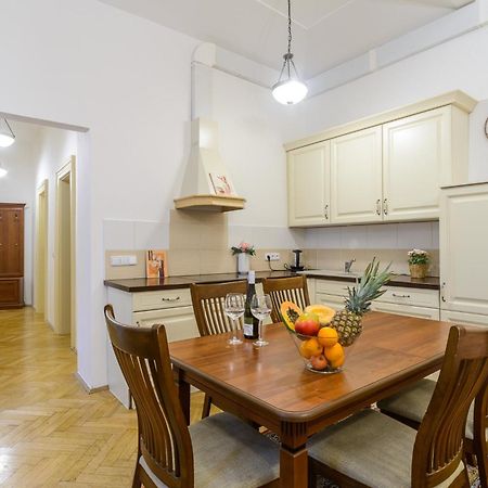 Cozy Apartment Near Stefanikuv Most Прага Экстерьер фото